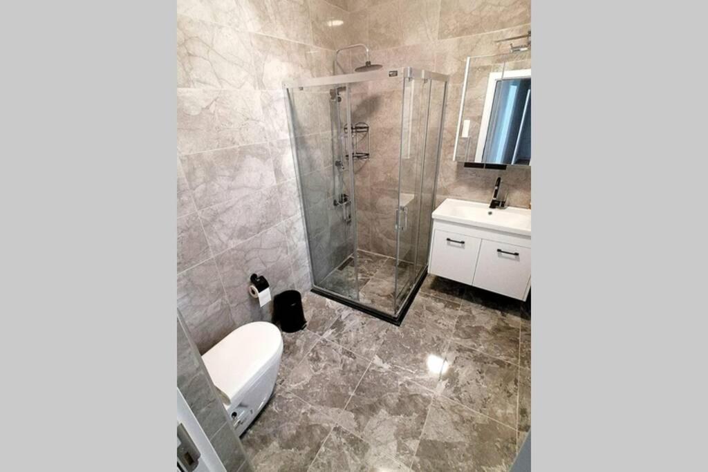 Khalkedon Flat 2 - Kadikoy'Deki Konaklama Adresiniz イスタンブール エクステリア 写真