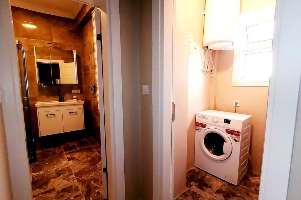 Khalkedon Flat 2 - Kadikoy'Deki Konaklama Adresiniz イスタンブール エクステリア 写真